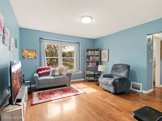 216 2nd Street SW, Melcher Dallas, IA 50163