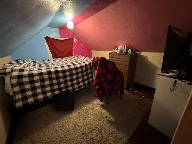 906 Avenue G, Sterling, IL 61081