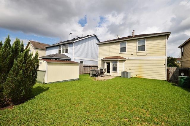 2642 Skyview Trace Court, Houston, TX 77047