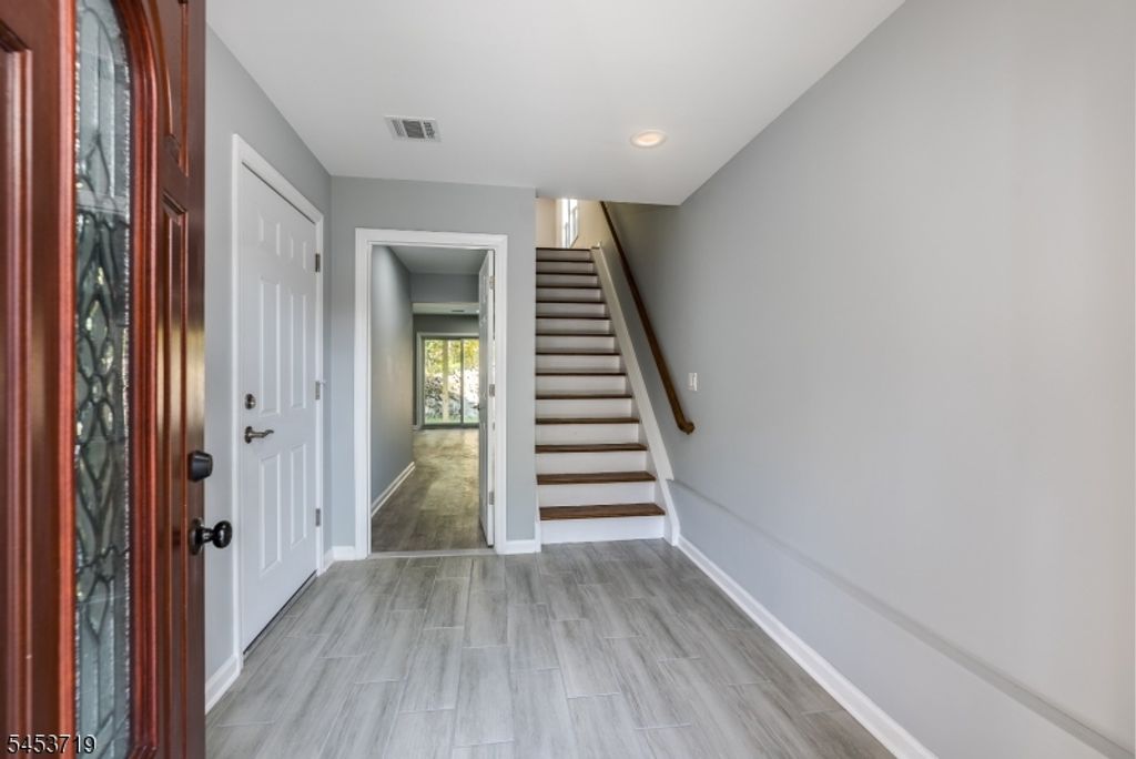 5 Stanley Way 5, Wanaque Boro, NJ 07465 — photo 4