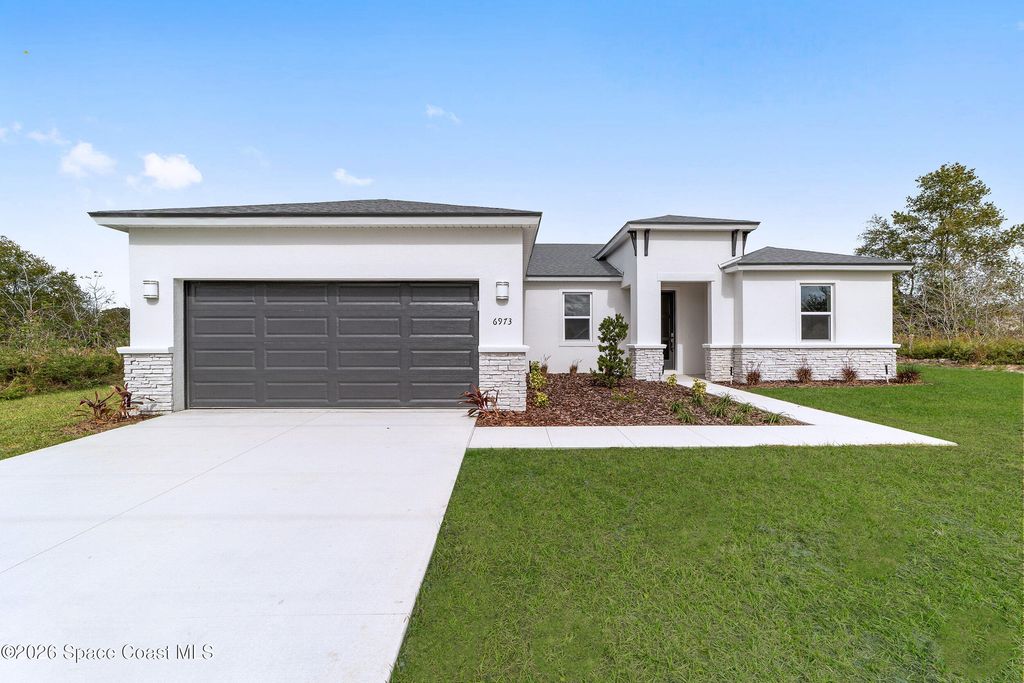 1212 Devon Street SE, Palm Bay, FL 32909