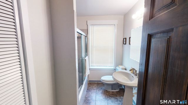 432 Norton Parkway, New Haven, CT 06511