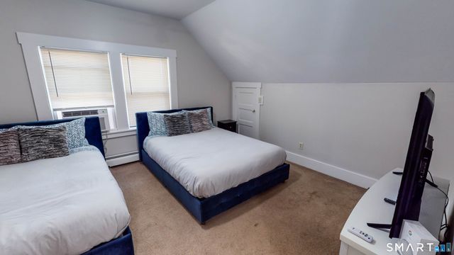 432 Norton Parkway, New Haven, CT 06511