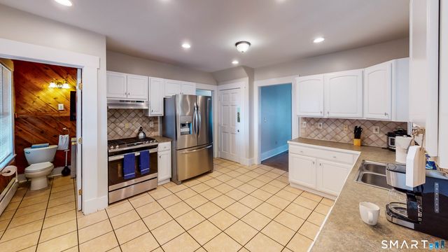 432 Norton Parkway, New Haven, CT 06511