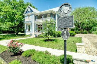 602 E Liberty Avenue, Round Rock, TX 78664