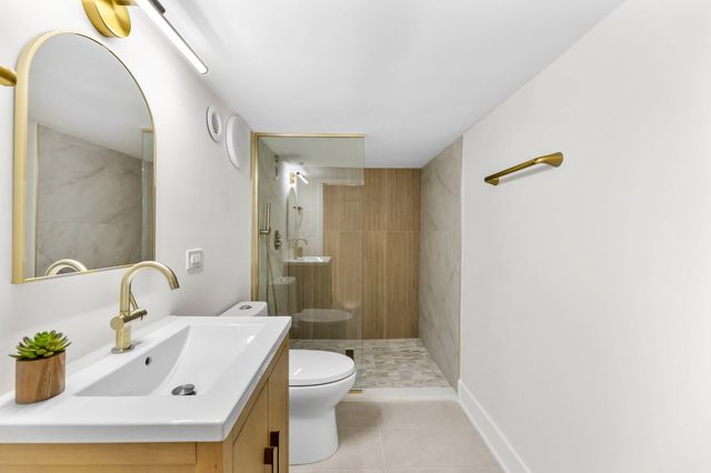 1212 W Fred Street, Whiting, IN 46394