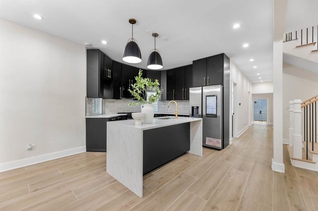 1212 W Fred Street, Whiting, IN 46394