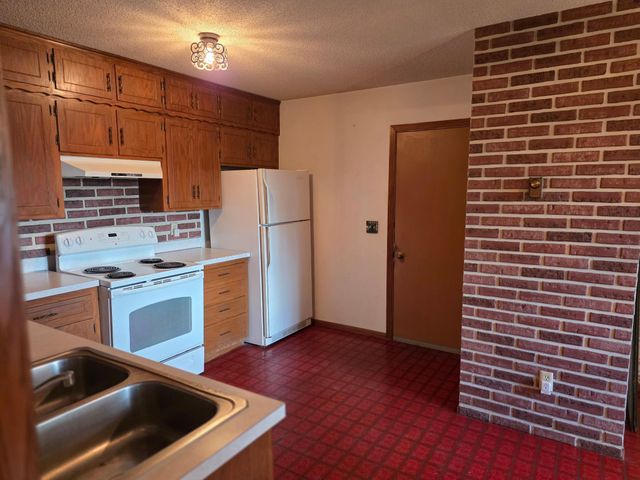 6668 Rustic Road SE, Prior Lake, MN 55372