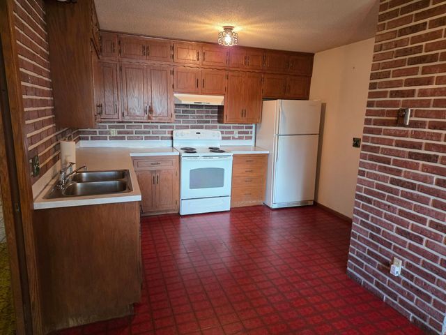6668 Rustic Road SE, Prior Lake, MN 55372