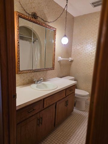 6668 Rustic Road SE, Prior Lake, MN 55372