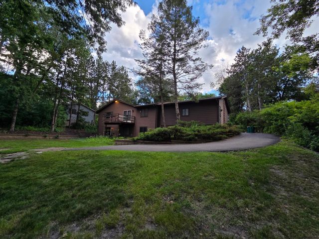6668 Rustic Road SE, Prior Lake, MN 55372