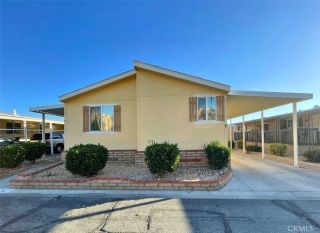2205 W Acacia 6, Hemet, CA 92545
