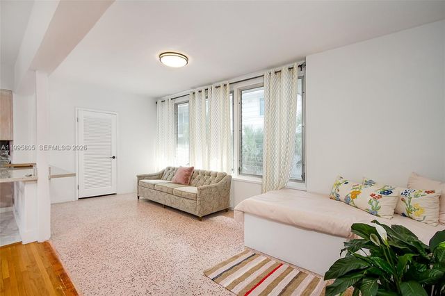 10081 W Bay Harbor Dr 4, Bay Harbor Islands, FL 33154