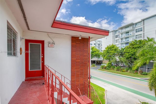 10081 W Bay Harbor Dr 4, Bay Harbor Islands, FL 33154