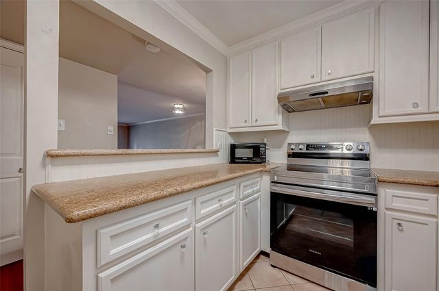 12967 Trail Hollow Drive 2967, Houston, TX 77079