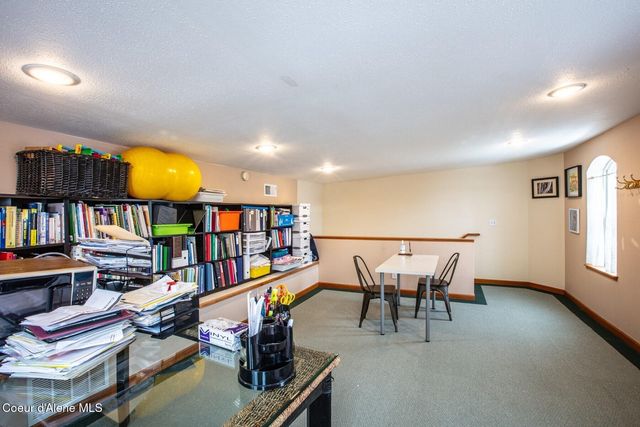 724 Pine St, Sandpoint, ID 83864