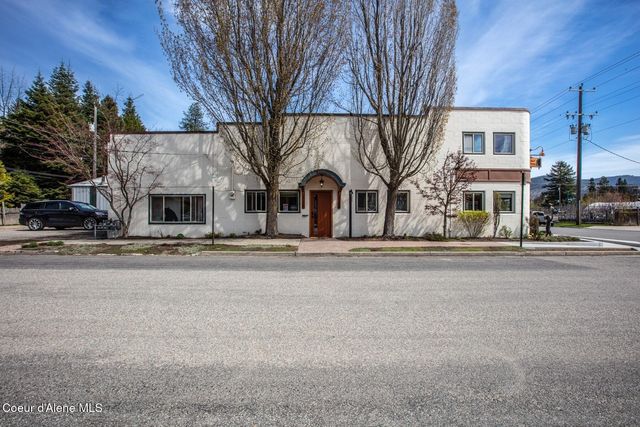 724 Pine St, Sandpoint, ID 83864