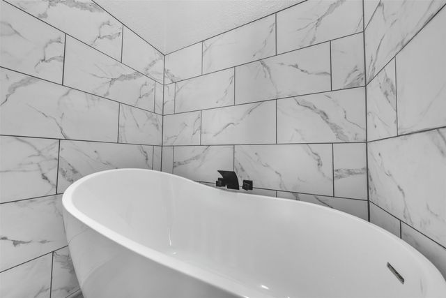 917 S Carroll Avenue, Dallas, TX 75223