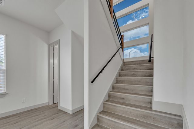 917 S Carroll Avenue, Dallas, TX 75223