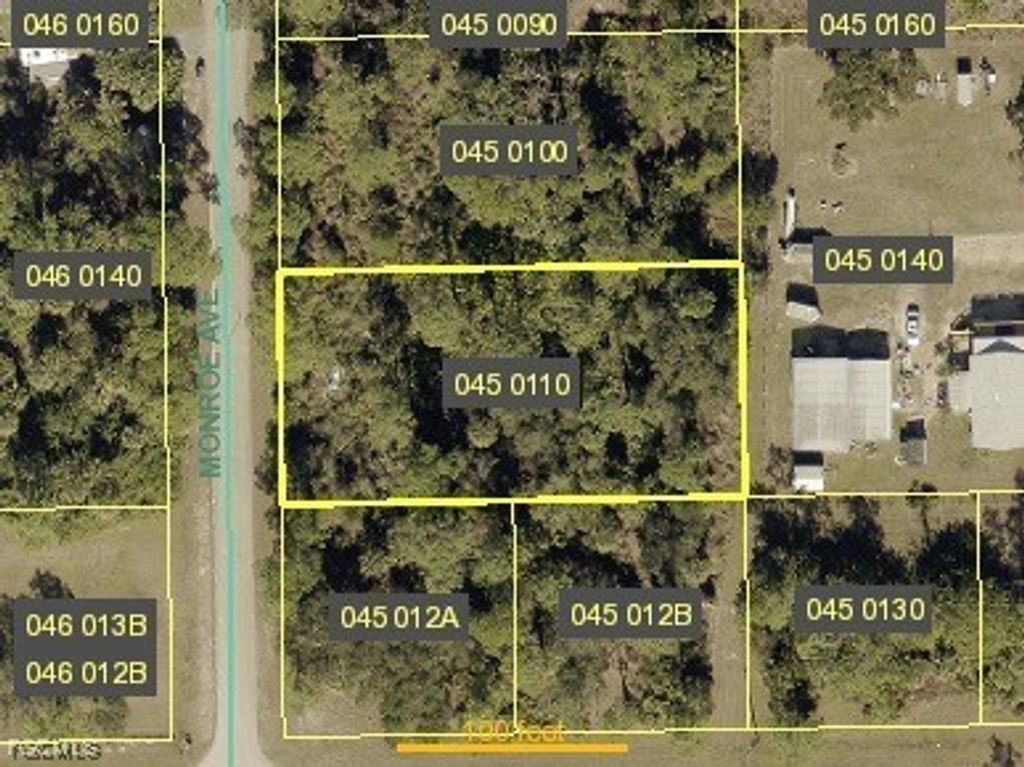 2302 Monroe AVE, Alva, FL 33920