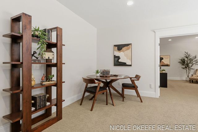 566 Stonehenge Drive SW, Grandville, MI 49418