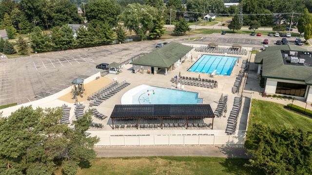 566 Stonehenge Drive SW, Grandville, MI 49418