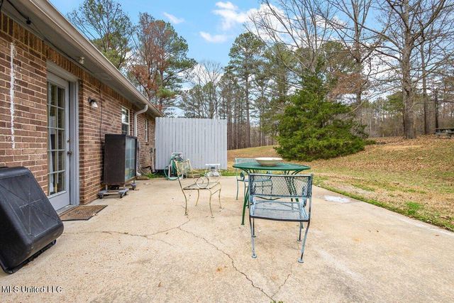1408 Dunn Road, Terry, MS 39170