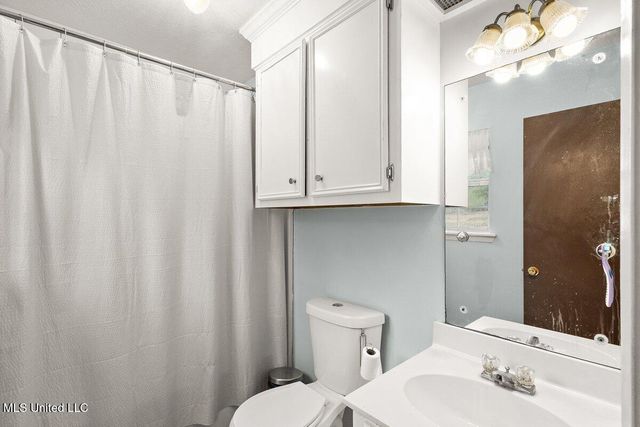 1408 Dunn Road, Terry, MS 39170