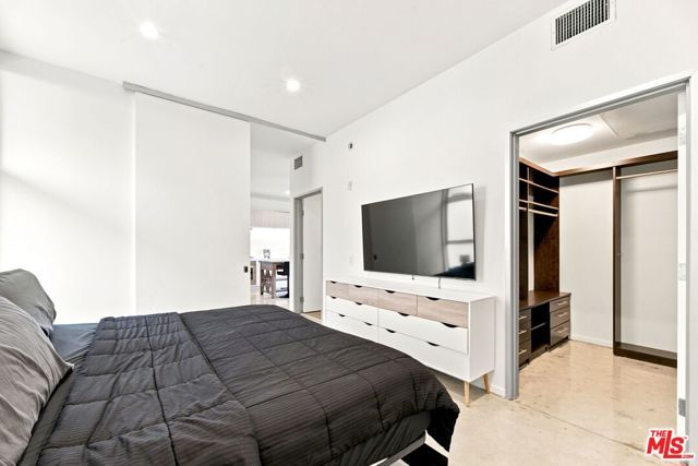 901 Hancock Avenue 201, West Hollywood, CA 90069