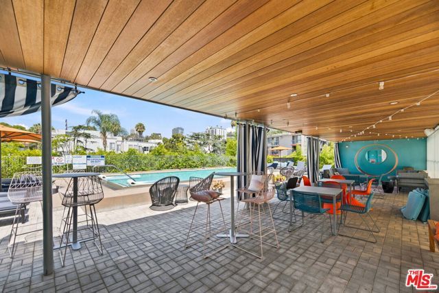901 Hancock Avenue 201, West Hollywood, CA 90069