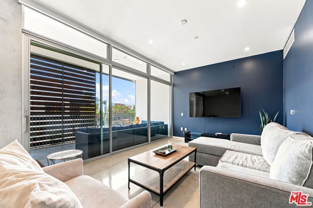 901 Hancock Avenue 201, West Hollywood, CA 90069