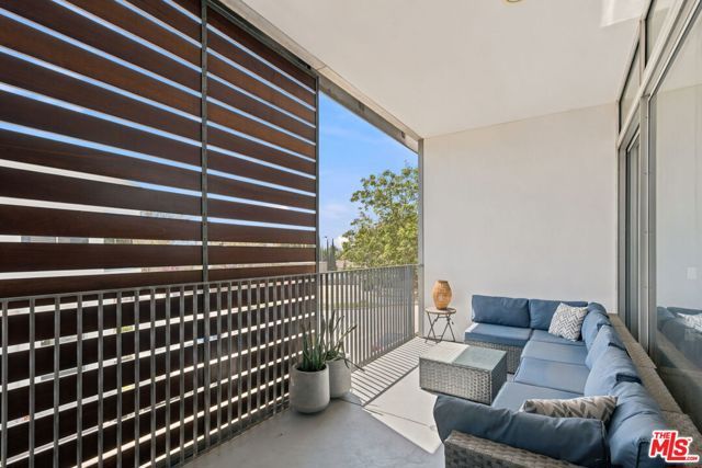 901 Hancock Avenue 201, West Hollywood, CA 90069