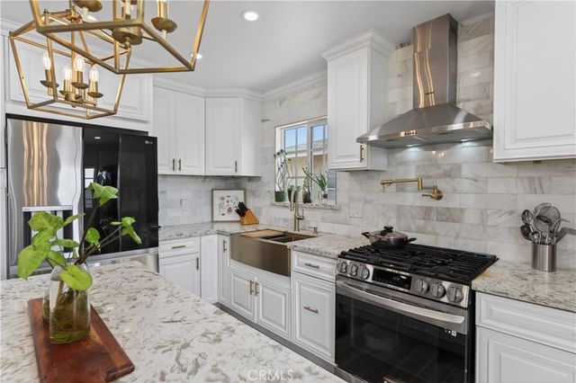 1513 W 215th Street, Torrance, CA 90501