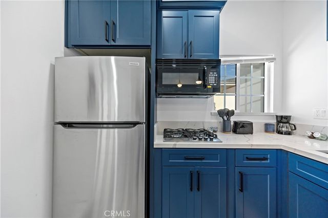 1513 W 215th Street, Torrance, CA 90501