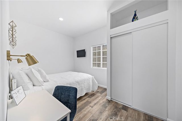 1513 W 215th Street, Torrance, CA 90501