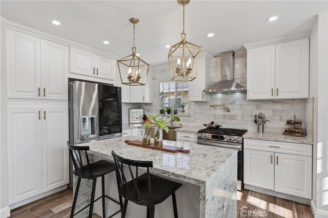 1513 W 215th Street, Torrance, CA 90501