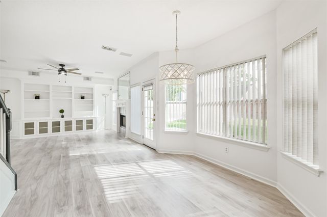 1747 Rushworth Drive, Houston, TX 77014