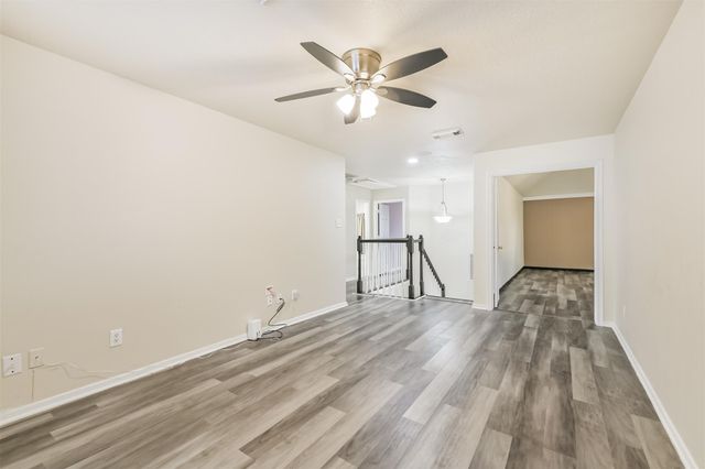 1747 Rushworth Drive, Houston, TX 77014