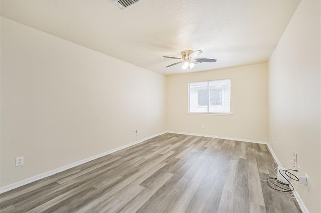 1747 Rushworth Drive, Houston, TX 77014