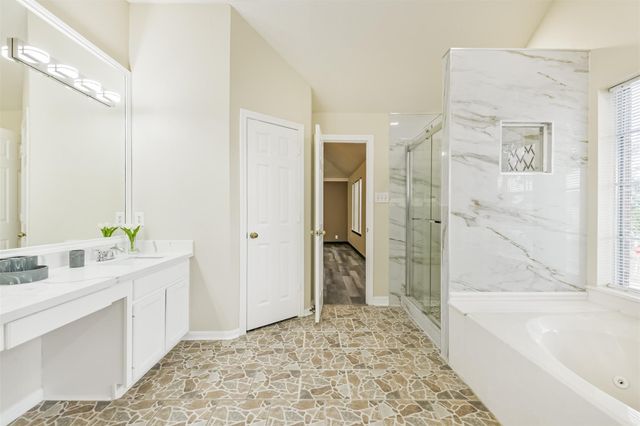 1747 Rushworth Drive, Houston, TX 77014