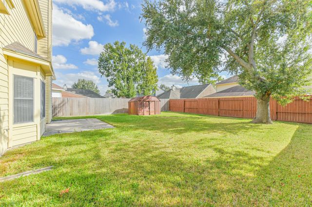 1747 Rushworth Drive, Houston, TX 77014