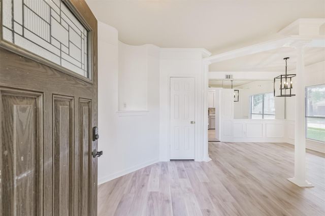 1747 Rushworth Drive, Houston, TX 77014