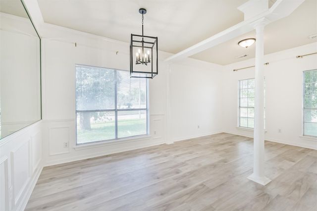 1747 Rushworth Drive, Houston, TX 77014