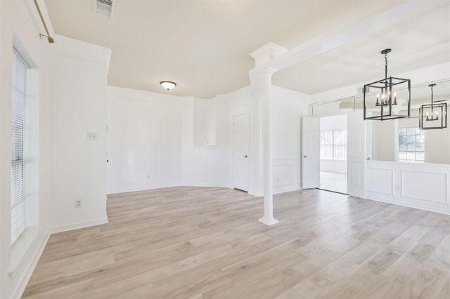 1747 Rushworth Drive, Houston, TX 77014