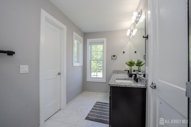 1 Audrey Street, Old Bridge, NJ 08857