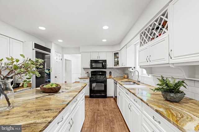 2013 W ROGERS AVE, Baltimore, MD 21209