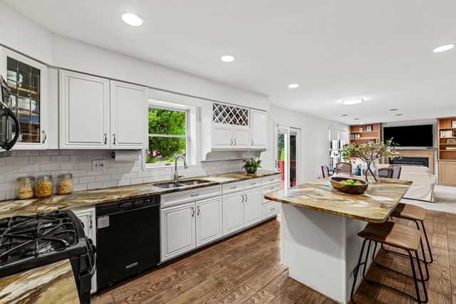 2013 W ROGERS AVE, Baltimore, MD 21209