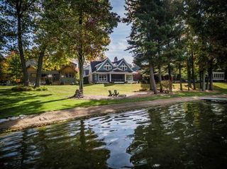 6783 Sunset Cove Cove, Rockford, MI 49341