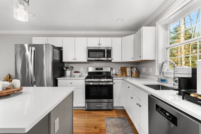 15 Christies Way 15, Holbrook, MA 02343