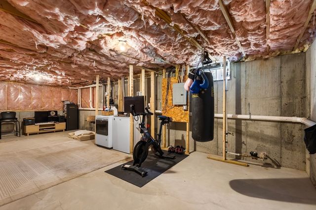 15 Christies Way 15, Holbrook, MA 02343